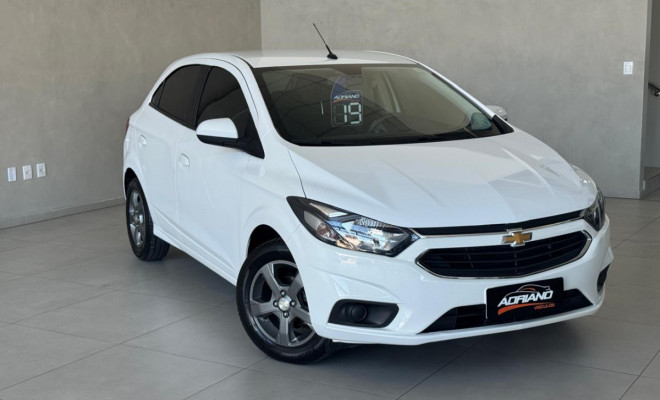 Onix Hatch LT 1.4 2019 - Econômico, Completo e com Baixa Quilometragem!-12