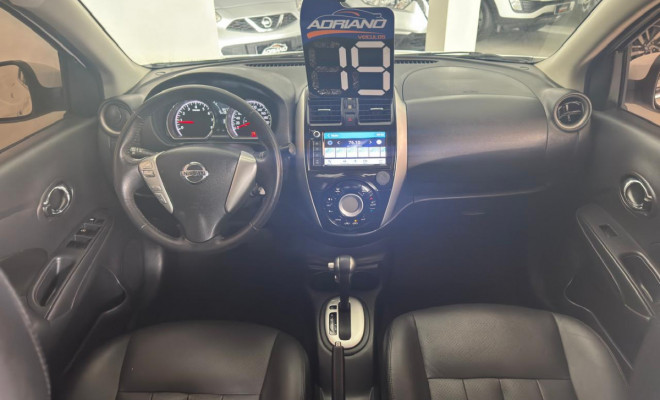 Versa SL 1.6 Aut. 2019 - Confortável, Completo e com Baixíssima Quilometragem!-6