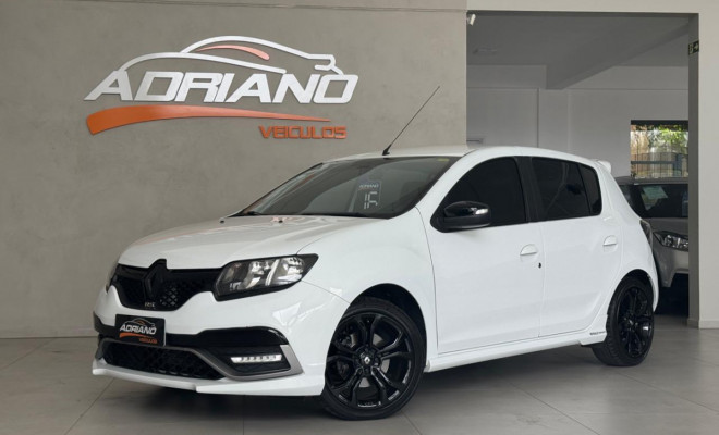 Sandero RS 2.0 2016 - Esportivo, Completo e com Estilo de Sobra!