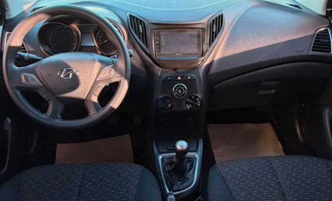 Hyundai HB20 Unique 1.0 Flex 12V Mec. 2019 Flex-1