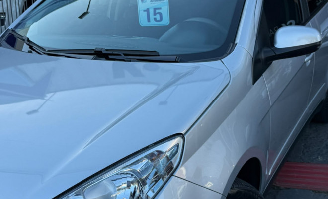 Fiat Grand Siena ATTRAC. 1.4 EVO F.Flex 8V 2015 Flex-1