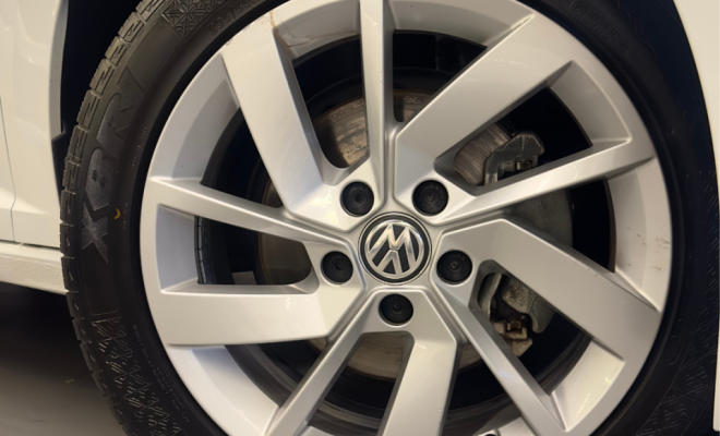 VW - VolksWagen JETTA Comfort. 250 TSI 1.4 Flex 16v Aut. 2020 Flex-5