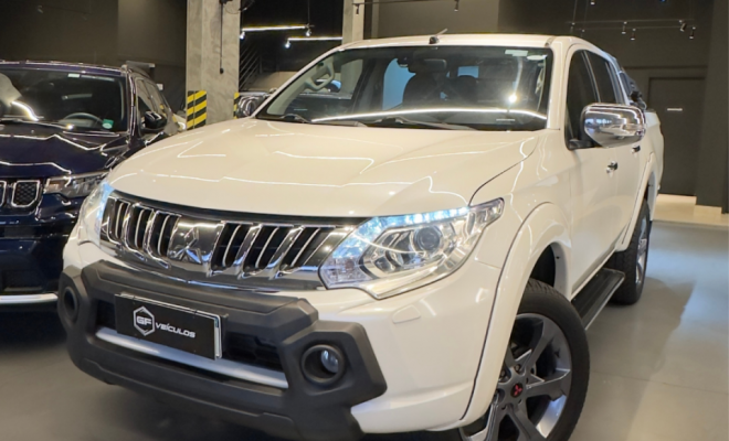 Mitsubishi L200 Triton Sport HPE 2.4 CD Diesel Aut. 2017 Diesel-1