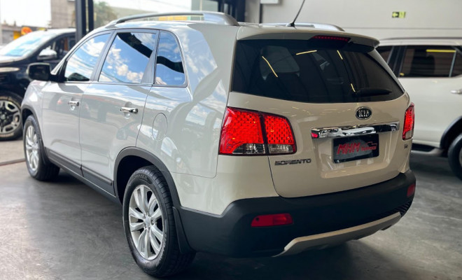 Kia Motors Sorento 2.4 16V 4x2 Aut. 2012 Gasolina-2