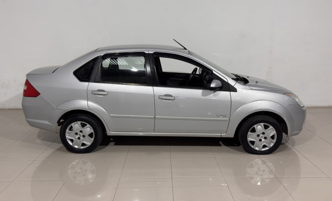 Ford Fiesta Sed. 1.6 8V Flex 4p 2010 Flex-6