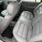 VW - VolksWagen Santana 1.8 Mi 2000 Gasolina-5