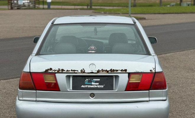 VW - VolksWagen Santana 1.8 Mi 2000 Gasolina-2