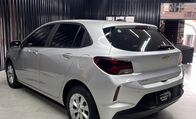 GM - Chevrolet ONIX HATCH LTZ 1.0 12V TB Flex 5p Mec. 2020 Flex-12