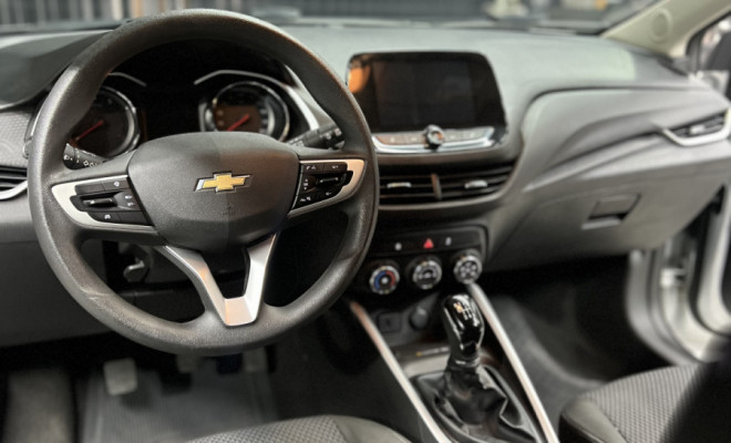 GM - Chevrolet ONIX HATCH LTZ 1.0 12V TB Flex 5p Mec. 2020 Flex-13