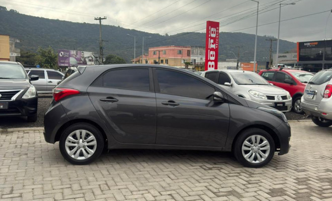 Hyundai HB20 C./C.Plus/C.Style 1.6 Flex 16V Mec. 2017 Flex-0