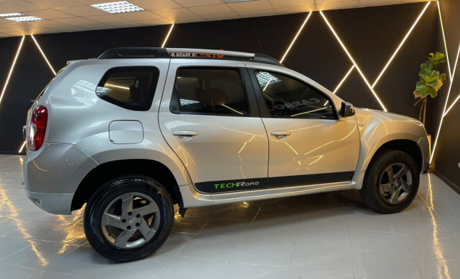 Renault DUSTER Dynamique 1.6  Mec. 2014 Flex   Manual-3