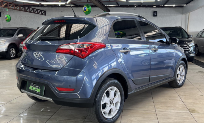 Hyundai HB20X Premium 1.6 Flex 16V Aut. 2015 Flex-4
