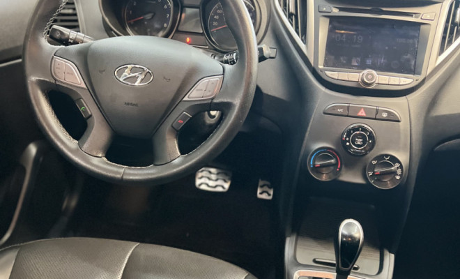 Hyundai HB20X Premium 1.6 Flex 16V Aut. 2015 Flex-7