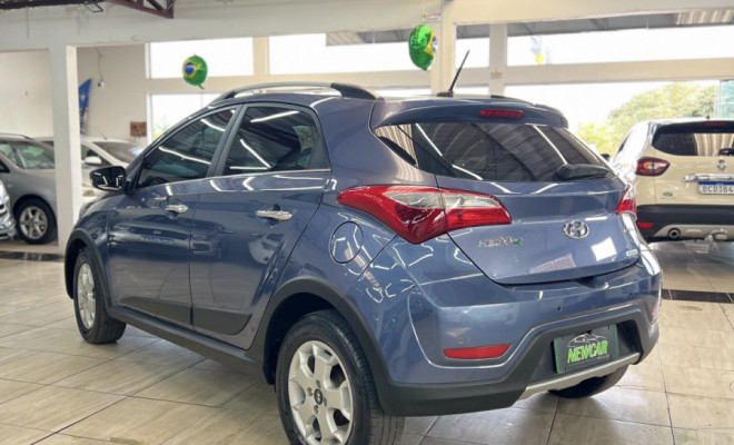 Hyundai HB20X Premium 1.6 Flex 16V Aut. 2015 Flex-2
