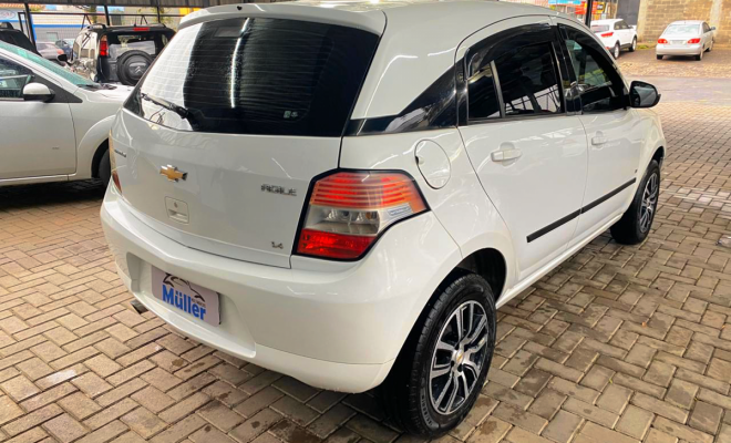 GM - Chevrolet AGILE LT 1.4 MPFI 8V FlexPower 5p 2011 Flex-4