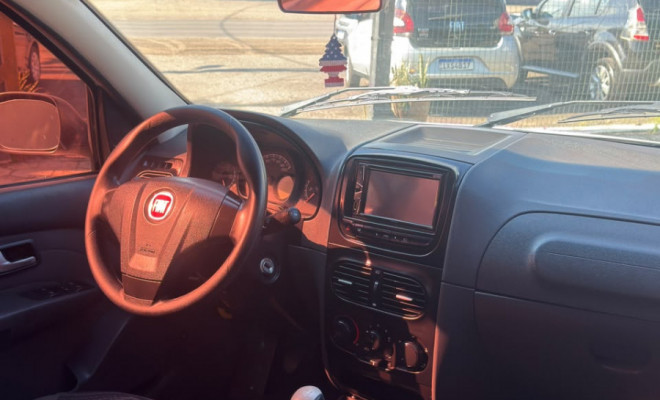 Fiat Siena EL 1.0 mpi Fire Flex 8V 4p 2014 Flex-4