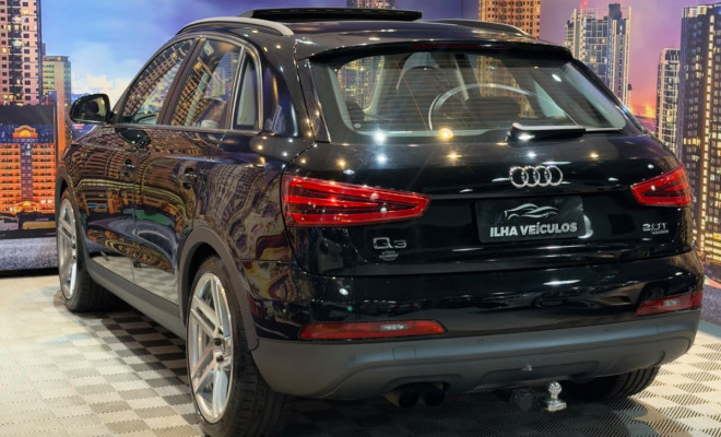 Audi Q3 2.0 TFSI Quat. 170/180cv S-tronic 5p 2014 Gasolina-1