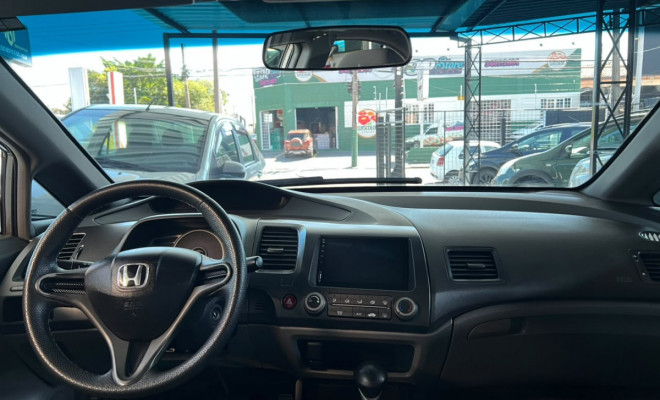 Honda Civic Sedan LXS 1.8/1.8 Flex 16V Aut. 4p 2008 Flex-6