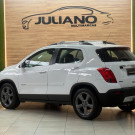 GM - Chevrolet TRACKER LTZ 1.8 16V Flex 4x2 Aut. 2015-1