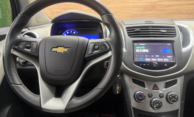 GM - Chevrolet TRACKER LTZ 1.8 16V Flex 4x2 Aut. 2015-5