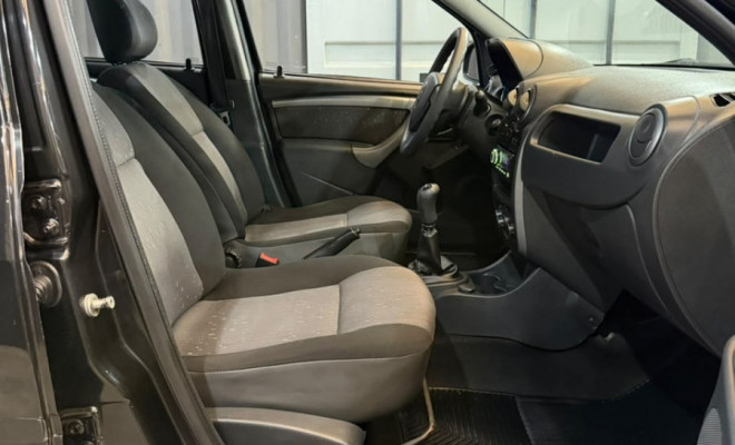 Renault LOGAN Expres./Exp. UP Hi-Flex 1.0 16V 4p 2012 Flex-13