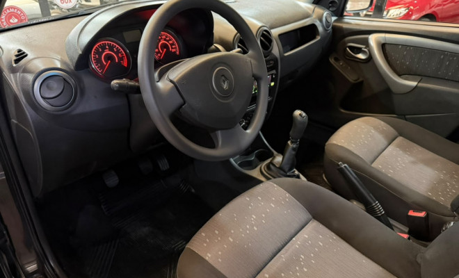 Renault LOGAN Expres./Exp. UP Hi-Flex 1.0 16V 4p 2012 Flex-9