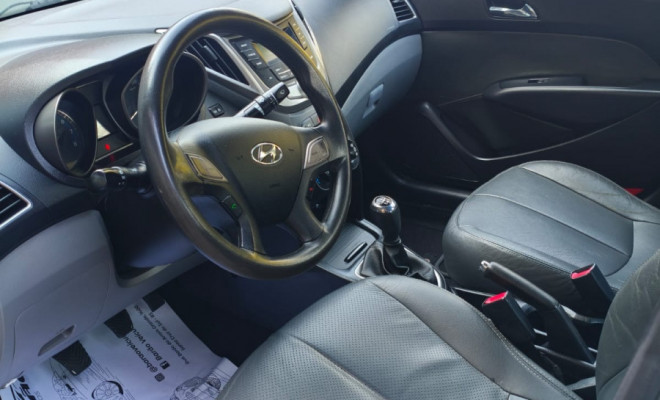 Hyundai HB20S C.Plus/C.Style 1.6 Flex 16V Mec.4p 2015 Flex-5