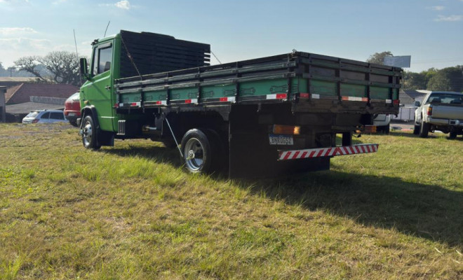 MERCEDES-BENZ 709 2p (diesel) 1993 Diesel-3