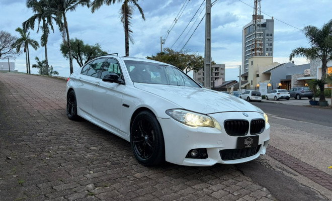 BMW 528iA M Sport 2.0 Turbo 16V 245cv 4p 2015 Gasolina