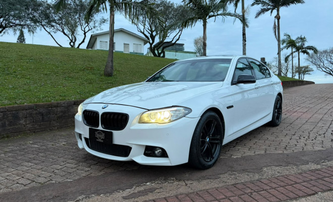 BMW 528iA M Sport 2.0 Turbo 16V 245cv 4p 2015 Gasolina-1