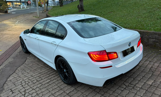 BMW 528iA M Sport 2.0 Turbo 16V 245cv 4p 2015 Gasolina-4