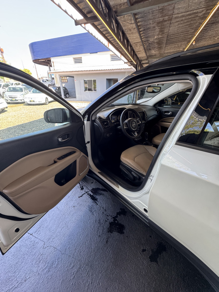Jeep Compass Limited 2.0 4X2 Flex 16V Aut. - foto 19