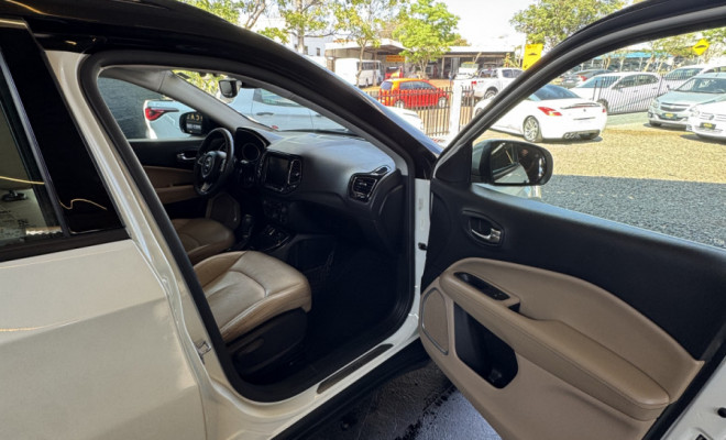 Jeep Compass Limited 2.0 4X2 Flex 16V Aut. - foto 14