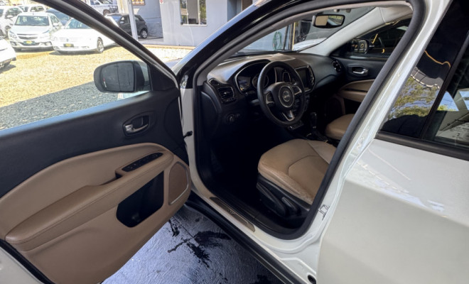 Jeep Compass Limited 2.0 4X2 Flex 16V Aut. - foto 20