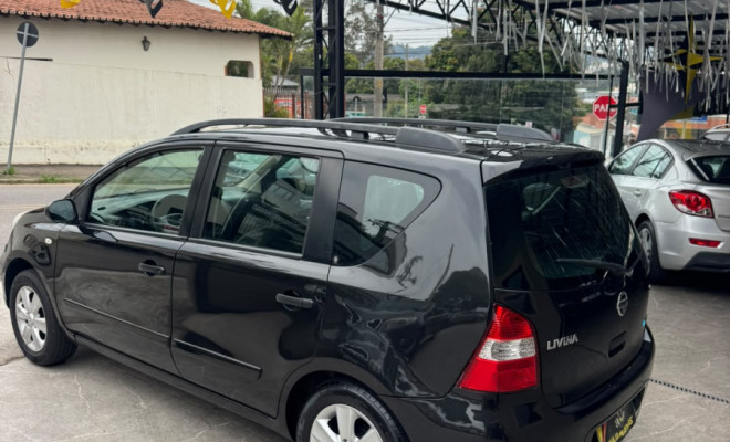 Nissan LIVINA S 1.6 16V Flex Fuel Mec. 2012 Flex-3