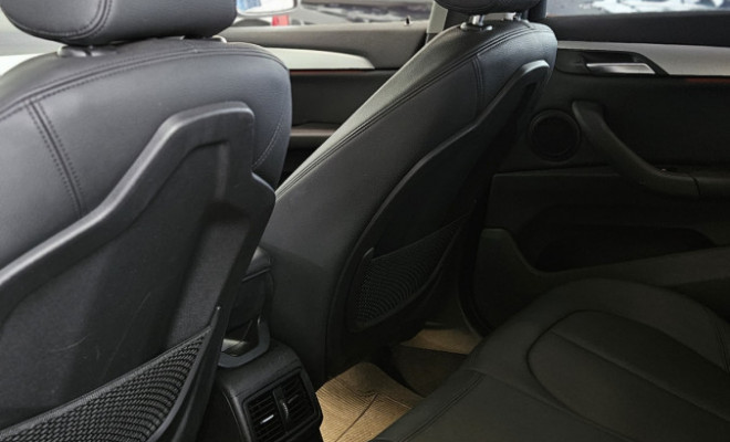 BMW X1 SDRIVE 20i 2.0/2.0 TB Acti.Flex Aut. 2016 Gasolina-13