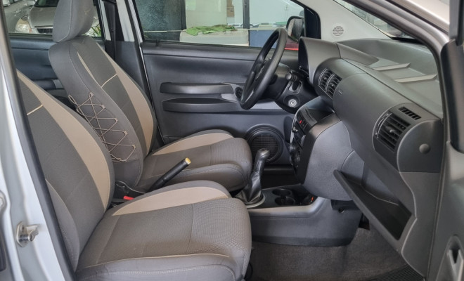VW - VolksWagen CROSSFOX 1.6 Mi Total Flex 8V 5p 2010 Flex-5
