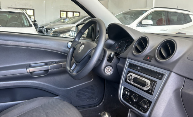 VW - VolksWagen Saveiro Robust 1.6 Total Flex 8V 2019 Flex-5