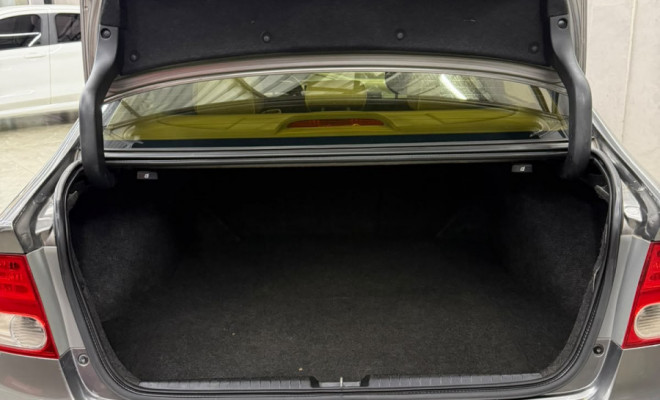 Honda Civic Sed. LXL/LXL SE 1.8 Flex 16V Mec. 2011 Flex-35