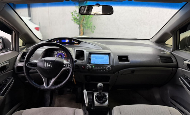 Honda Civic Sed. LXL/LXL SE 1.8 Flex 16V Mec. 2011 Flex-18