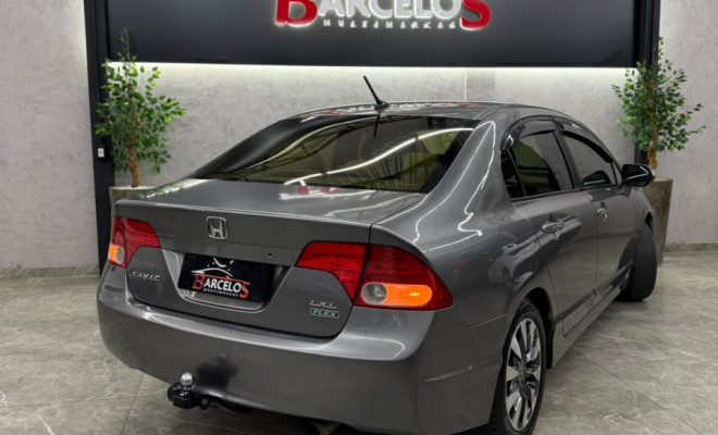 Honda Civic Sed. LXL/LXL SE 1.8 Flex 16V Mec. 2011 Flex-8