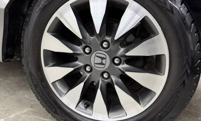 Honda Civic Sed. LXL/LXL SE 1.8 Flex 16V Mec. 2011 Flex-32