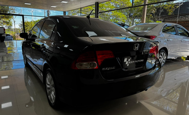 Honda Civic Sed. LXL/LXL SE 1.8 Flex 16V Mec. 2011 Flex-1