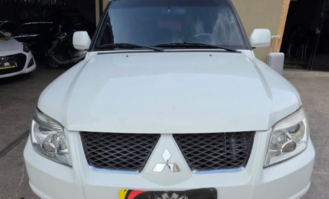 Mitsubishi Pajero TR4 2.0 Flex 16V 4X2 Aut. 2012 Flex-1