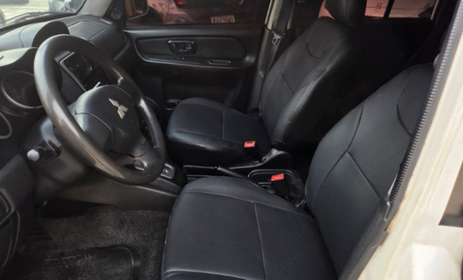 Mitsubishi Pajero TR4 2.0 Flex 16V 4X2 Aut. 2012 Flex-8