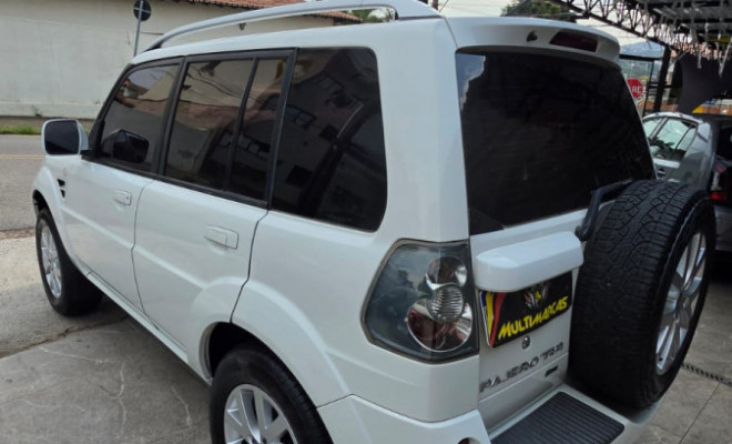 Mitsubishi Pajero TR4 2.0 Flex 16V 4X2 Aut. 2012 Flex-4
