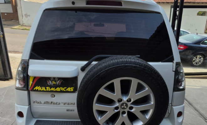 Mitsubishi Pajero TR4 2.0 Flex 16V 4X2 Aut. 2012 Flex-6