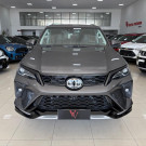 Toyota Hilux SW4 SRX Plat. 4x4 2.8 TB Die. Aut. 2025 Diesel-1