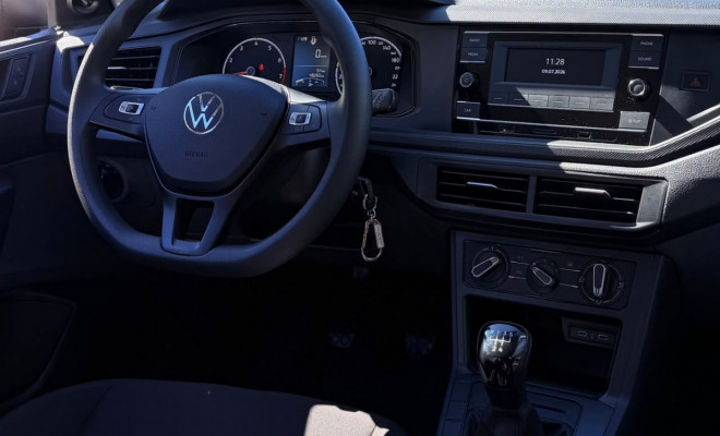 VW - VolksWagen Polo Track 1.0 Flex manual t. 2025 Flex-6