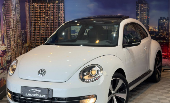VW - VolksWagen Fusca 2.0 TSI 16V Aut. 2015 Gasolina